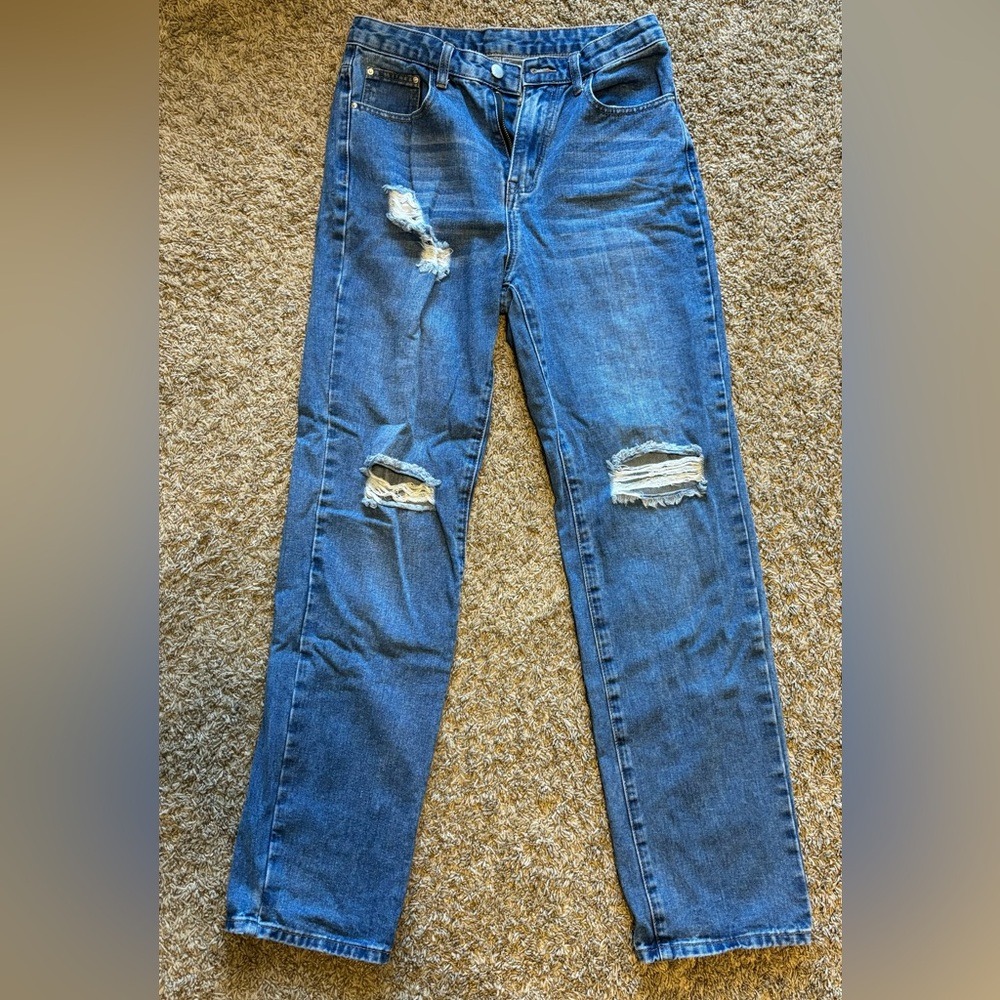 Shein Straight Blue Jeans Size Medium